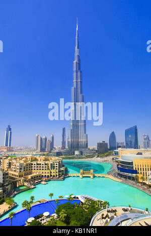 Vue sur le parc Emaar et le Burj Khalifa Gebäude, Dubaï, Banque D'Images