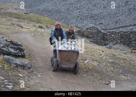 La Bolivie, la cordillère Apolobamba, l'exploitation minière, l'or, le travailleur de la mine, Banque D'Images