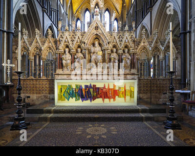 La cathédrale de Worcester worcestershire,interiors montrant des objets façonnés historiques et médiévaux effigies et le roi Jean d'angleterre Banque D'Images