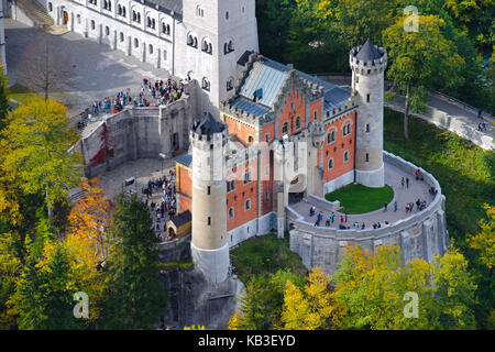 château de Neuschwanstein près de Schwangau en automne, Banque D'Images