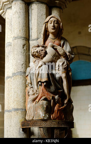 France, Saint Herbé, chapelle gothique tardive de Saint Herbé, une Pieta du 15e siècle Banque D'Images