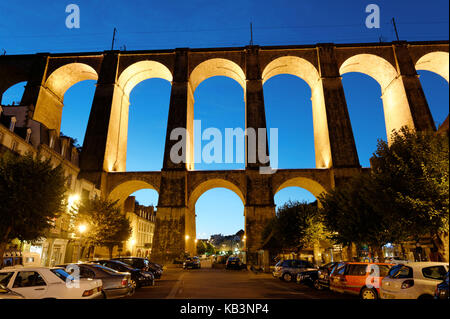 La France, Finistère, morlaix, place des otages, le viaduc Banque D'Images