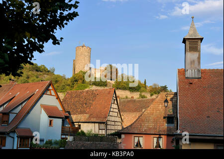 La France, haut Rhin, Alsace route des vins, Kaysersberg, le donjon du château Banque D'Images