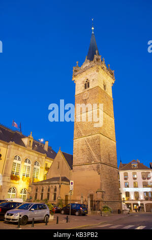 La France, Bas Rhin, Strasbourg, place du marché, la tour de la chapelle Banque D'Images