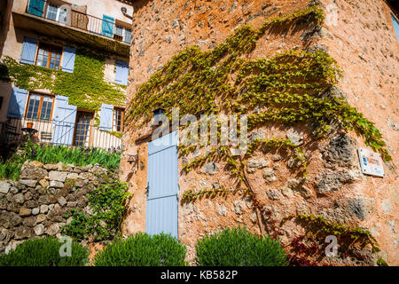 Village de Tourtour, Provence, France, Europe Banque D'Images