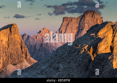 Europe, Italie, Alpes, Dolomites, montagnes, Formin, Monte Pelmo, vue de Rifugio Nuvolau Banque D'Images