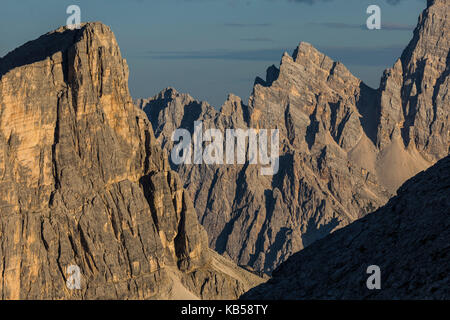 Europe, Italie, Alpes, Dolomites, montagnes, Formin, Monte Pelmo, vue de Rifugio Nuvolau Banque D'Images