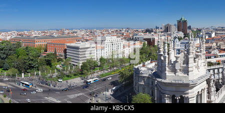 Vue depuis le Palacio de comunicaciones sur la plaza de la Cibeles à Madrid, Espagne, Europe Banque D'Images