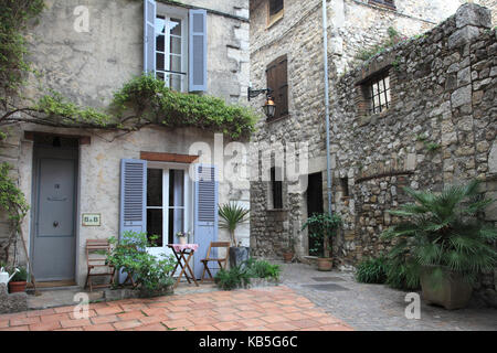 Vieille Ville, Vieil Antibes, Antibes, Alpes-Maritimes, Côte d'Azur, French Riviera, Provence, France, Europe Banque D'Images
