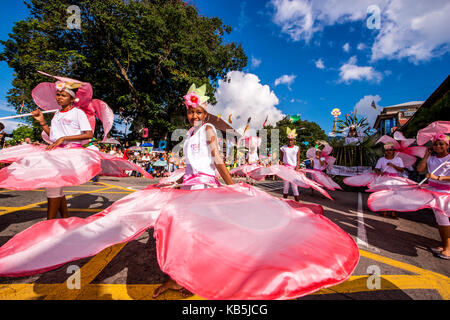 Dans la street parade carnaval international dans les Seychelles, Victoria, Mahe, Seychelles, océan indien, afrique Banque D'Images