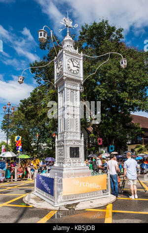 Le clocktower Victoria au centre-ville de Victoria, Mahe, Seychelles, océan indien, afrique Banque D'Images