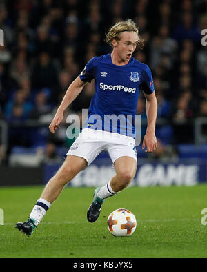 Liverpool, Royaume-Uni. 28 sep, 2017. Tom Davies de everton au cours de l'UEFA Europa League groupe e match entre Everton et Apollon limassol à Goodison Park sur le 28 septembre 2017 à Liverpool, en Angleterre. (Photo de daniel chesterton/phcimages.com) : phc crédit images/Alamy live news Banque D'Images