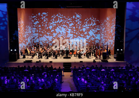 Concert d'ouverture par l'orchestre symphonique de Palma de Majorque dans le nouveau palais des congrès de Palma de Majorque Banque D'Images