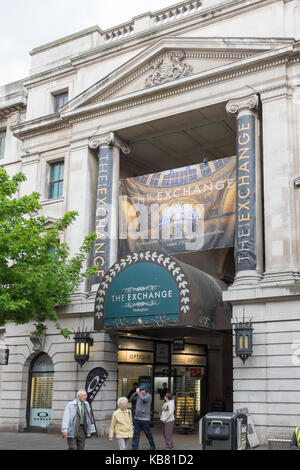 Entrée de l'échange Shopping Mall à Nottingham Banque D'Images
