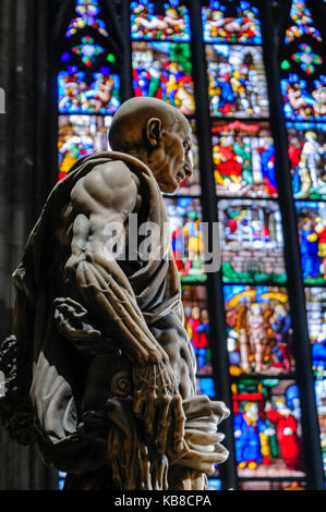 Statue de Saint Barthélémy, avec sa propre peau après avoir été écorché, de Marco d'Agrate, Duomo di Milano (1562) Banque D'Images