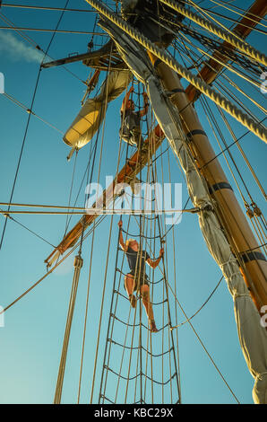 Tall Ships, 'Lady Washington & Hawaiiain Chieftain' sur Puget Sound visiter Olympia, WA 8/31/2017. Banque D'Images