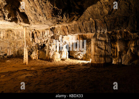 Grotte de Postojna (Postojnska jama : slovène ; italien : grotte di postumia) 20 570 m de long est un système de grottes karstiques Banque D'Images
