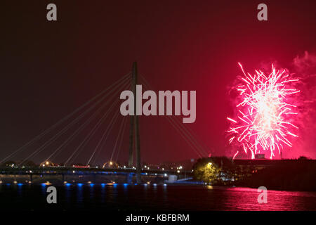 D'artifice musical, Southport. Le Merseyside. 29 septembre 2017. Des milliers de visiteurs assistent à l'artifice musical britannique 2017 à Southport Championnat ce weekend. Les spectateurs ont été traités à une affiche à couper le souffle avec un tableau de lumière et d'un mélange de musique de ce concours annuel d'effets pyrotechniques. Credit : Cernan Elias/Alamy Live News Banque D'Images