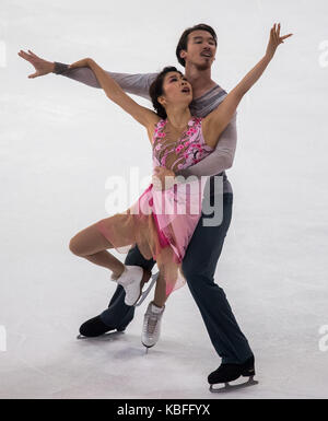 Oberstdorf, Allemagne. 30Th sep 2017. kana muramoto et Chris Reed du Japon en action au cours de la compétition de danse sur glace Le Nebelhorn Trophy série challenger à Oberstdorf, Allemagne, 30 septembre 2017. crédit : Peter kneffel/dpa/Alamy live news Banque D'Images