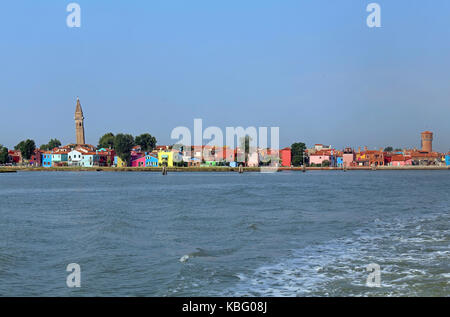 L'île de Murano près de Venise en Italie du bateau dans la mer Banque D'Images