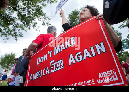 27 juin 2017 : manifestation devant les libéraux de Capitole pour enregistrer (Obamacare Affordable Care Act), l'assurance-maladie et Medicaid - Washington, DC USA Banque D'Images