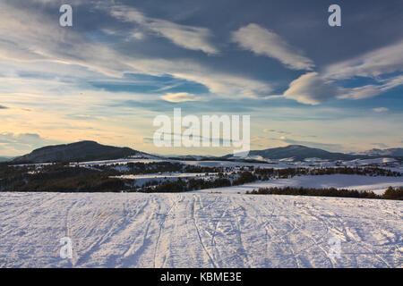 Zlatibor mountain de Serbie coucher du soleil d'hiver Banque D'Images