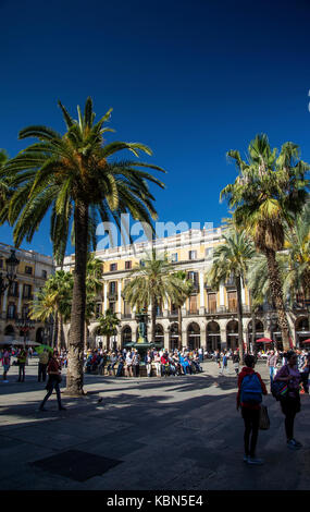 Plaza Real célèbre dans le centre de Barcelone Las Ramblas vieille ville espagne Banque D'Images