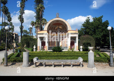 L'Exedra sud de la Villa Giulia park (Villa del popolo, villa flor) à Palerme, Sicile, Italie Banque D'Images