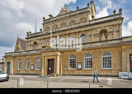 Le CENTRE-VILLE DE BRISTOL EN ANGLETERRE L'ÉCOLE D'ART DE BRISTOL SUR QUEENS ROAD OU ROYAL WEST OF ENGLAND ACADEMY OF ART Banque D'Images