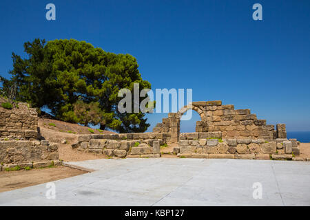 Tindari (Sicile, Italie) - Tindari (Sicile, Italie) - zone archéologique de Tindari, l'antique polis grecque fondée en 396 avant J.-C. par Denys de Syracuse Banque D'Images