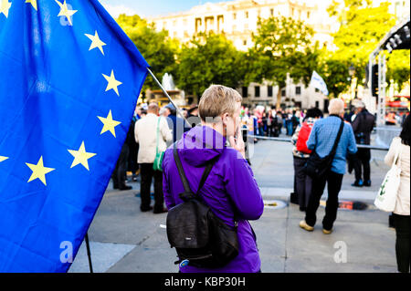 Londres, Royaume-Uni 13 septembre 2017. les 3millions organisation mise en place d'un rassemblement à Trafalgar Square de Londres. Banque D'Images