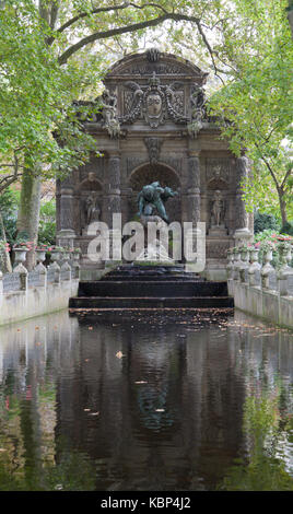 La fontaine Médicis au Jardin du Luxembourg, Paris, France. Banque D'Images