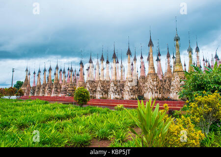 La pagode kakku dans l'Etat Shan myanmar Banque D'Images