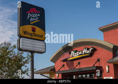 Pizza Hut commerce situé à Leesburg, Florida USA Banque D'Images