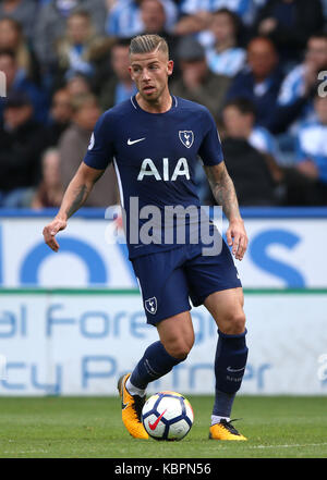 Toby Alderweireld de Tottenham Hotspur lors du match de la première ligue au stade John Smith, Huddersfield. APPUYEZ SUR ASSOCIATION photo. Date de la photo: Samedi 30 septembre 2017. Voir PA Story FOOTBALL Huddersfield. Le crédit photo devrait être le suivant : Nigel French/PA Wire. RESTRICTIONS : aucune utilisation avec des fichiers audio, vidéo, données, listes de présentoirs, logos de clubs/ligue ou services « en direct » non autorisés. Utilisation en ligne limitée à 75 images, pas d'émulation vidéo. Aucune utilisation dans les Paris, les jeux ou les publications de club/ligue/joueur unique Banque D'Images