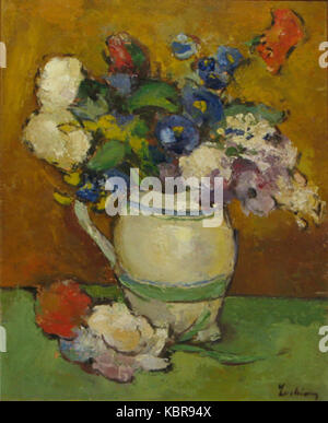 La peinture de Stefan Luchian 'Anemone și Trandafiri' (anémones et roses) est une nature morte vibrante avec des fleurs. Luchian, un artiste roumain, est connu pour son habileté à représenter la nature, en particulier les fleurs, avec des couleurs vives et une forte attention aux détails. Cette pièce met en valeur son savoir-faire pour capturer la beauté délicate de ces fleurs dans un cadre naturel. Banque D'Images