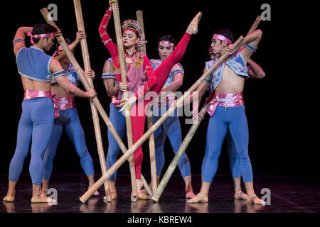 Performance de la troupe de ballet 'aux Philippines manille' Banque D'Images