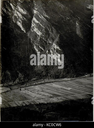 Panorama, Lago di Ledro Tal und bis Bezzecca. Standpunkt, Tomeabru. (6. Teilbild zu WK1 ALB082 24352 BildID) (15630559) Banque D'Images