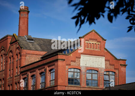 Centre d'affaires de l'Impératrice, Chester Road, Stretford, Manchester, anciennement Brasserie Empress Banque D'Images
