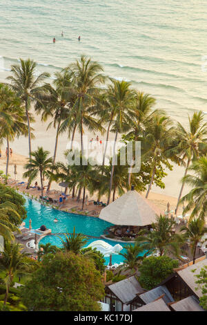 Belle piscine sur l'île de Koh Chang en Thaïlande Banque D'Images