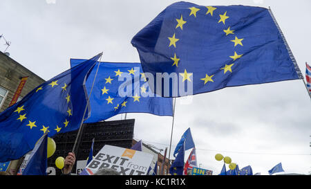 Manchester, UK. 1er octobre 2017. Anti-Brexit manifestation à Manchester Crédit : James Brooks/Alamy Live News Banque D'Images