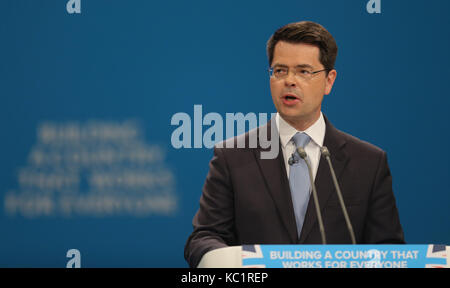 James Brokenshire Député Secrétaire D'État À La Conférence Du Parti Conservateur D'Irlande Du Nord 2017 Manchester Central, Manchester, Angleterre Le 1er Octobre 2017 S'Adresse À La Conférence Du Parti Conservateur 2017 À Manchester Central, Manchester, Angleterre Crédit: Allstar Picture Library/Alay Live News Banque D'Images