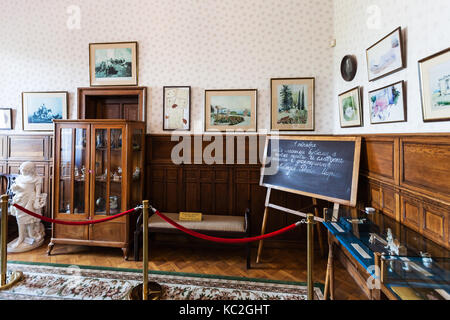 Livadiya, Crimée - le 21 septembre 2017 : intérieur de classrooml au palais de Livadia. Le palais fut la résidence d'été de la famille de l'empereur russe je Banque D'Images