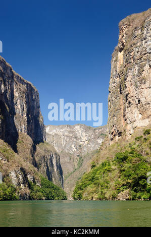 Sumidero canyon, près de la ville de Tuxtla Gutierrez, Chiapas au Mexique Banque D'Images