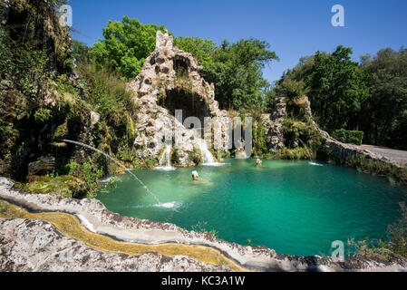 Rome. L'Italie. Fontana dell'Aquilone (fontaine de l'Aigle), dans les jardins du Vatican (Giardini Vaticani), nommé d'après l'aigle perché au sommet. Attribut Banque D'Images