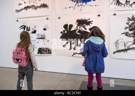 De nouvelles Œuvres exposées par Quentin Blake : Le seul moyen de transport - Jerwood Gallery de Hastings East Sussex UK Banque D'Images