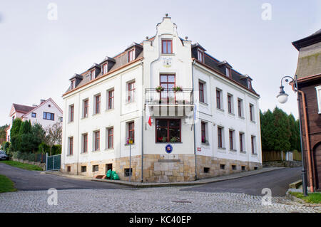 Jiretin pod Jedlovou, Sankt Georgenthal, mairie Banque D'Images