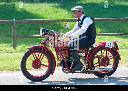 11 juin 2017 - Italie, Lombardie, Cremona, dans Sottocanna Circuito, salles de vieux vêtements de moto Banque D'Images