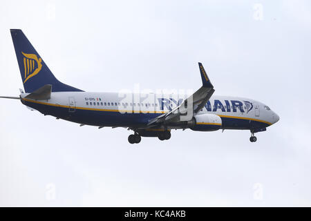 Ryanair Boeing 737-8que l'ae-epg Banque D'Images