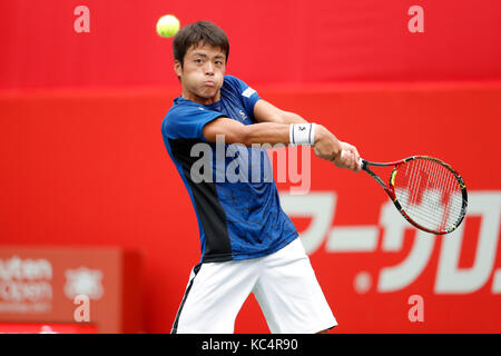 Ariake Coliseum, Tokyo, Japon. 2Nd oct, 2017. yusuke takahashi (JPN), le 2 octobre 2017 - tennis : yusuke takahashi renvoie une tourné contre ryan harrison des USA pendant la rakuten japon open tennis Championships 2017 1er tour match à ariake coliseum, Tokyo, Japon. crédit : yusuke/nakansihi aflo sport/Alamy live news Banque D'Images